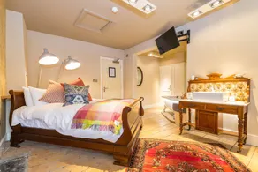 The Bull Hotel - Room