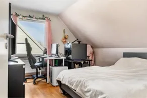5-bed-rooms House With Jacuzzi, Free Parking, and 2 Toilets-bath in Malmö - Rum