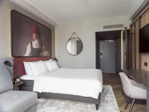 Radisson RED Oslo City Centre, A Verified Net Zero Hotel - Room