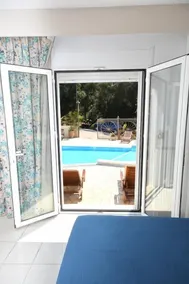 Angels Pool Studios and Apartments - Utsikt fra rommet