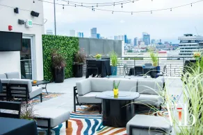 Vīb Hotel by Best Western Denver RiNo - Restaurant