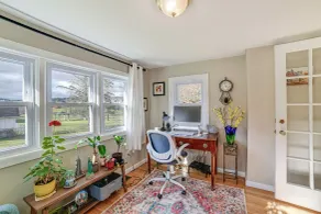 1 Mi to Historic District: Mtn-view Franklin Home - Interior