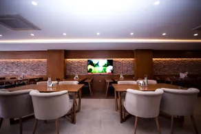 Aripsas Hotel - Restaurant