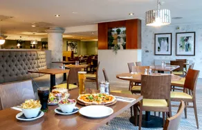 Cedar Court Hotel Huddersfield - Restaurante