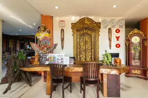 Capital O 1666 Grand Pudjawan Hotel Near Kuta Beach - Reception