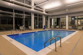 Element by Marriott St. Louis Midtown - Piscine