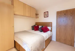 Abodebed - Handleys Court - Room