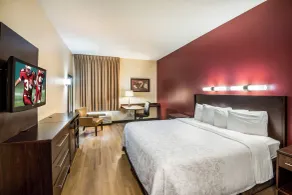 Red Roof Inn PLUS+ Houston - Energy Corridor - Rum