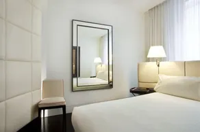 Sina The Gray - Chambre