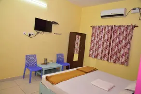 VHR Guest House - Rom
