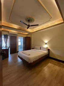 Trekkers Home - Room