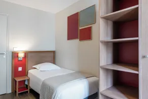 Est Hotel - Chambre