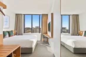 Mantra on Sydney Airport - Room