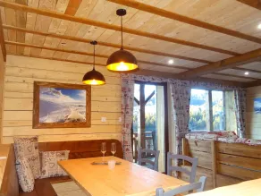 Gite panoramique et Spa de Liézey Les Jonquilles - Restaurant