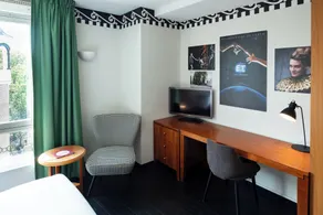 Hotel Theater Figi - Habitación