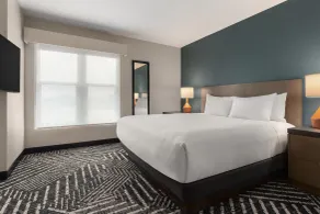 Hyatt House Charleston - Historic District - Chambre