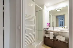 Appart'City Confort Genève - Divonne les Bains - Salle de bain