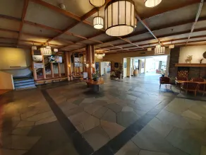 Roros Hotell - Vestíbulo