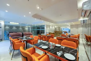 Aadat Hotel Near Artemis Hospital Gurgaon - Ristorante