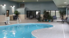Holiday Inn Express Winfield - Teays Valley by IHG - Pool