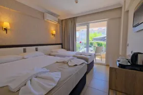 Moni Hotel - Room