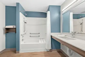 Woodspring Suites Ceres - Modesto - Salle de bain