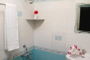 Hoppers Stop Yelahanka - Bathroom