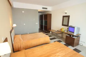 Arabella Beach Hotel - Quarto