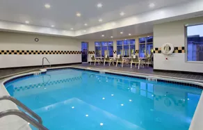 Hilton Garden Inn Columbus Airport - Piscina