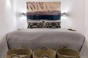 3 Caves by Caldera Houses - Rom