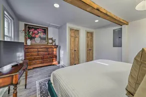 Deck + Views: Spacious Newland Home! - Innenbereich