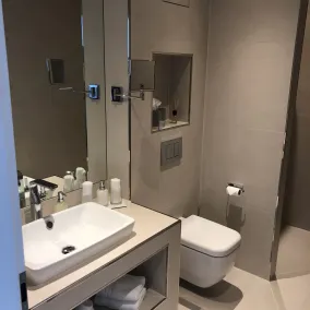 Voss Villa - Bathroom