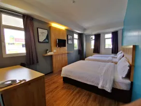 3-Plus Hotel - Værelse