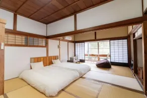 Tawarayama Machigoto Ryokan - Room