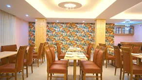 Hotel Yeasel Continental Gangtok - Restaurant