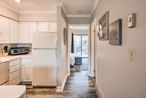 Wolf Creek Lodge Condo in Eden, UT - Relaxing Mountain Retreat - Interiør