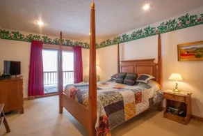 Golden Bear Inn - Quarto