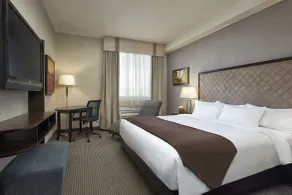 Acclaim Hotel by CLIQUE - Chambre