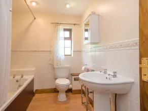 Owl Barn - Bathroom