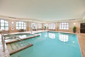 Staybridge Suites - Wisconsin Dells - Lake Delton by IHG - Piscine