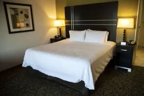 Hampton Inn & Suites Sharon - Chambre