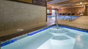 Best Western University Inn and Suites - Spa
