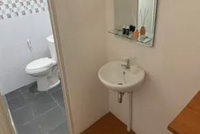 Capital O 93437 Embung Banteran CottageNearLapangan Banteran - Bathroom