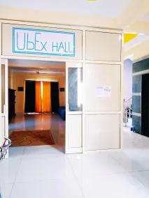 UbEx Home Rishikesh - Hostel - Restaurant