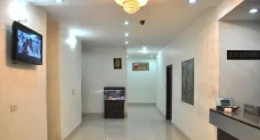 Hotel Dreamz Residency - Vestíbulo