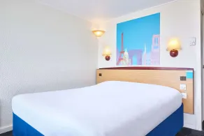 Kyriad Direct Le Bourget Gonesse - Zimmer