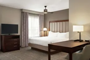 Homewood Suites Fort Wayne - Room