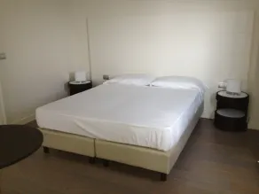 Tag Hotel - Room