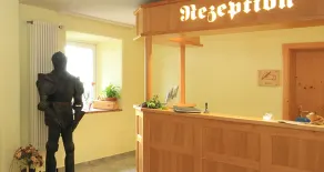 Hotel Trasen - Recepción