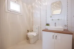 Infinity Olympia Apartments - Baño